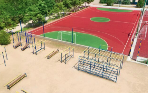 Factors to Consider When Choosing Court Resurfacing Services